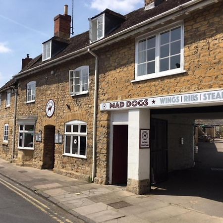 The Britannia Inn Sherborne  Eksteriør bilde