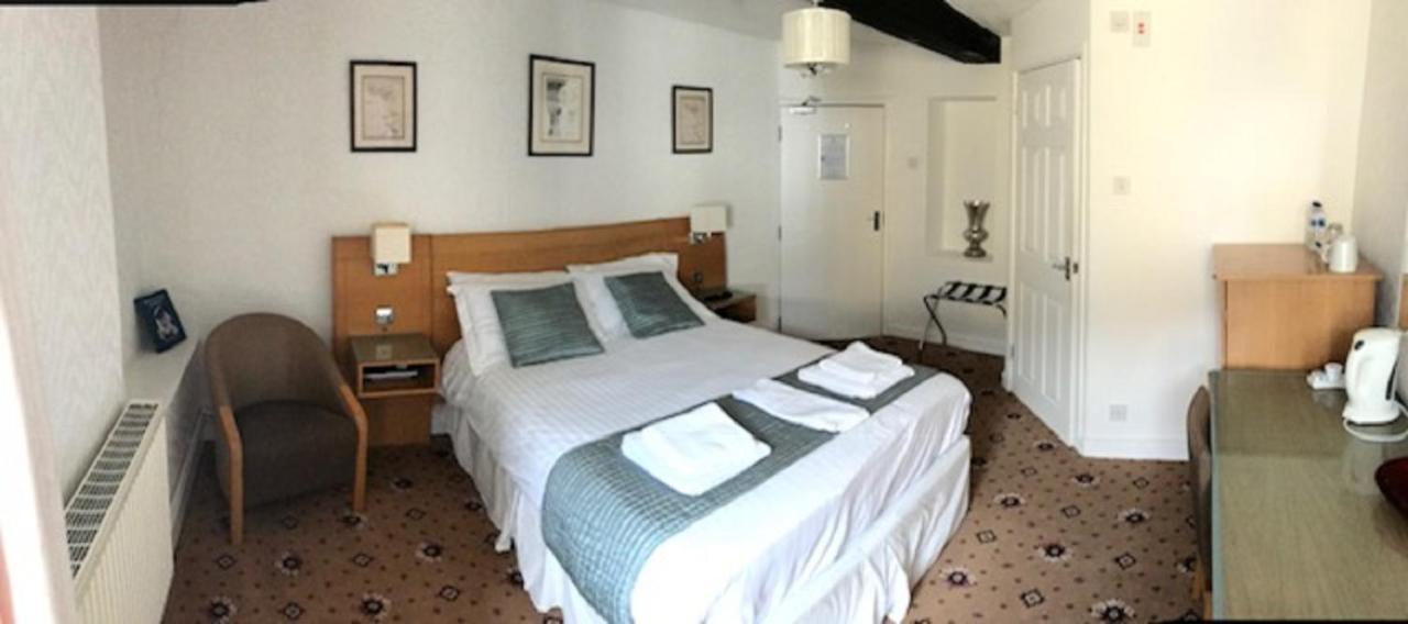 The Britannia Inn Sherborne  Eksteriør bilde